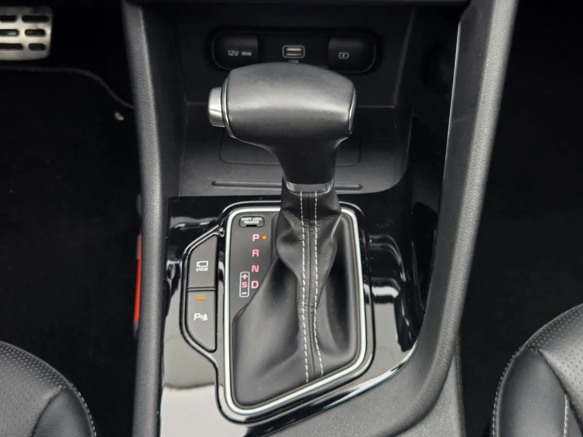 1.6 GDi Hybrid ExecutiveLine Stoel ventilatie / Apple Carplay/Android Auto / Keyless Entry/start /