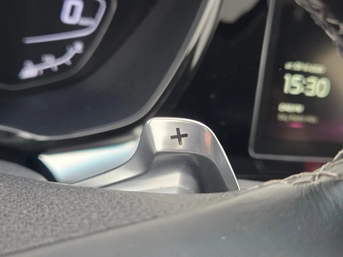 1.6 GDi Hybrid ExecutiveLine Stoel ventilatie / Apple Carplay/Android Auto / Keyless Entry/start /
