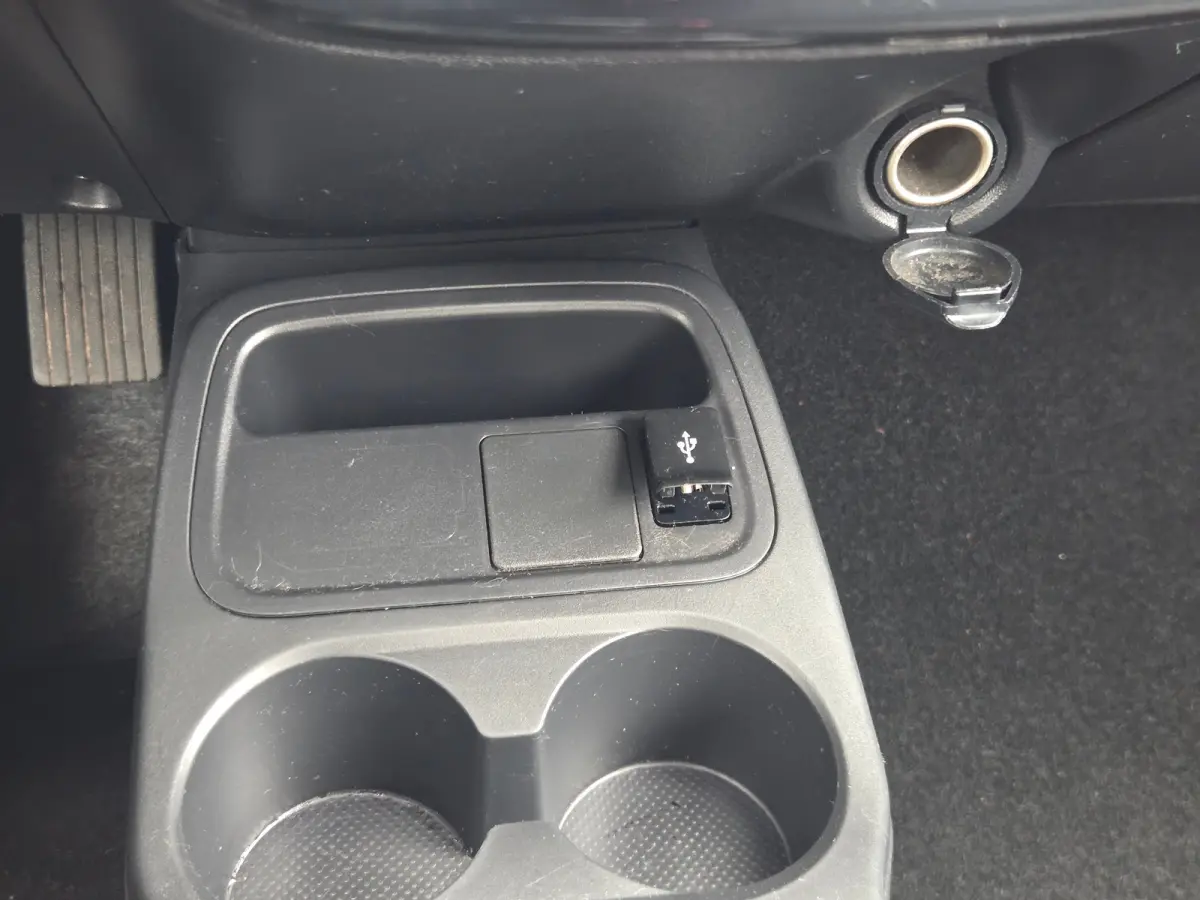 1.0 Cool+ / Hill hold / Start/stop systeem / Airco