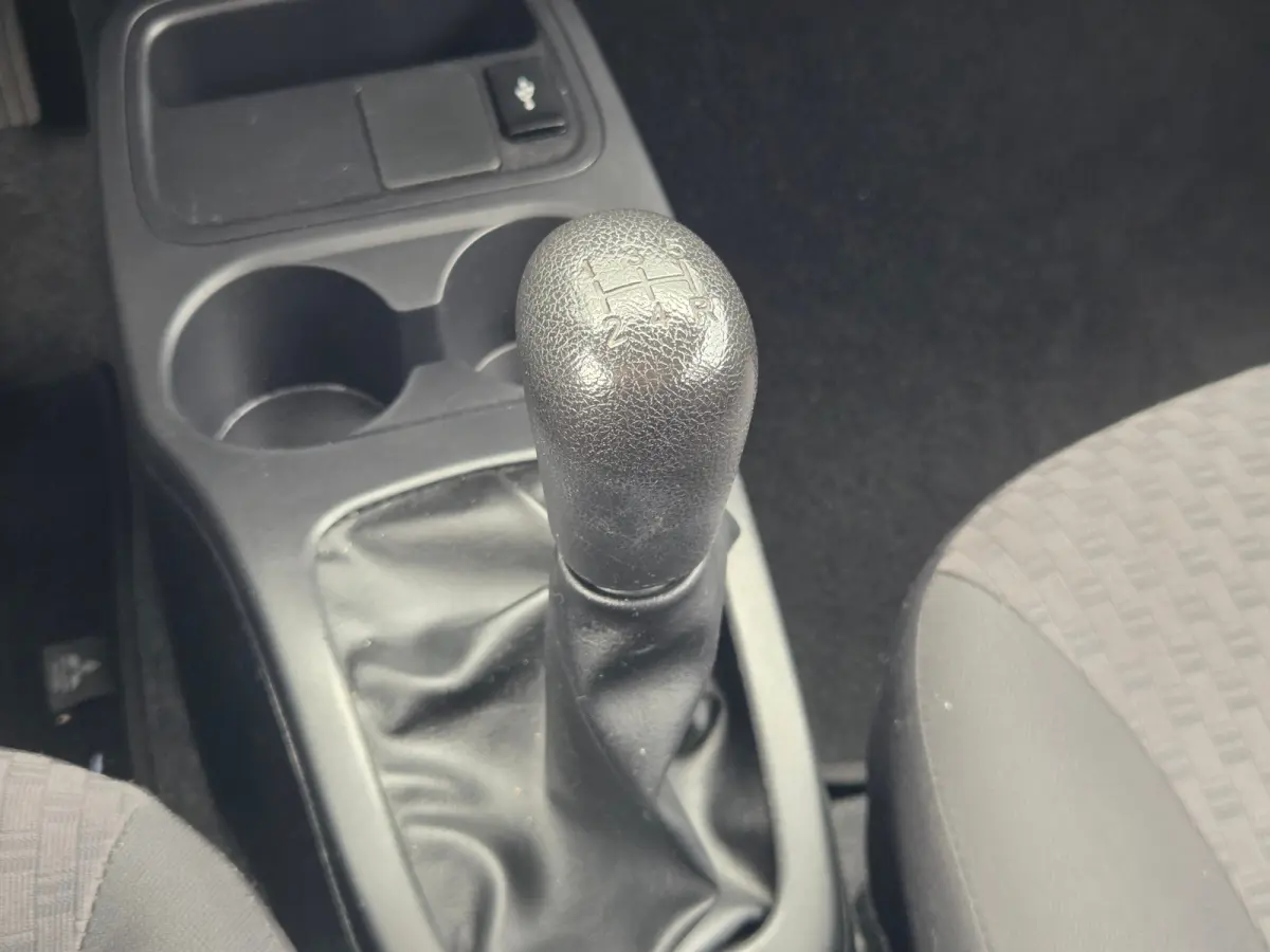 1.0 Cool+ / Hill hold / Start/stop systeem / Airco