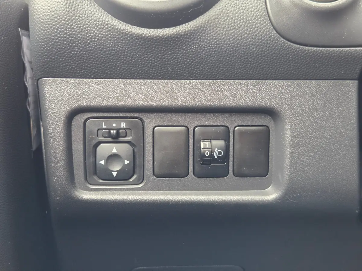 1.0 Cool+ / Hill hold / Start/stop systeem / Airco