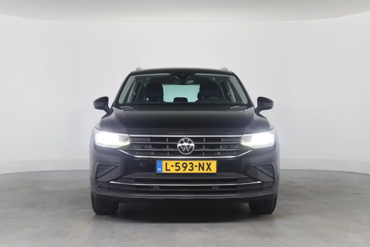 1.5 TSI Life | Dealer Onderhouden! | Trekhaak | Stoel/Stuurverwarming | LED | Clima | Camera | Cruise Adaptive | Navi |