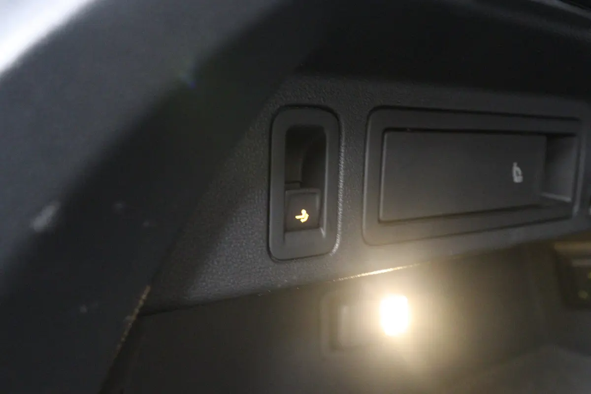 1.5 TSI Life | Dealer Onderhouden! | Trekhaak | Stoel/Stuurverwarming | LED | Clima | Camera | Cruise Adaptive | Navi |
