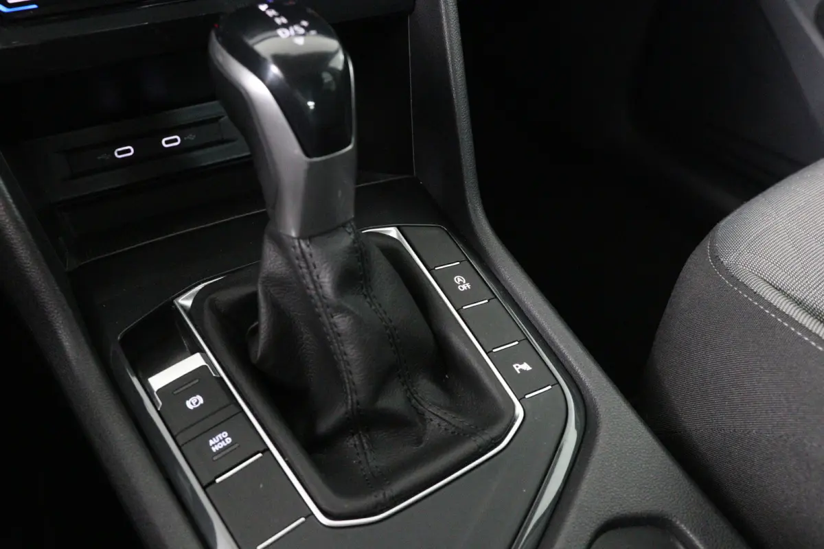 1.5 TSI Life | Dealer Onderhouden! | Trekhaak | Stoel/Stuurverwarming | LED | Clima | Camera | Cruise Adaptive | Navi |