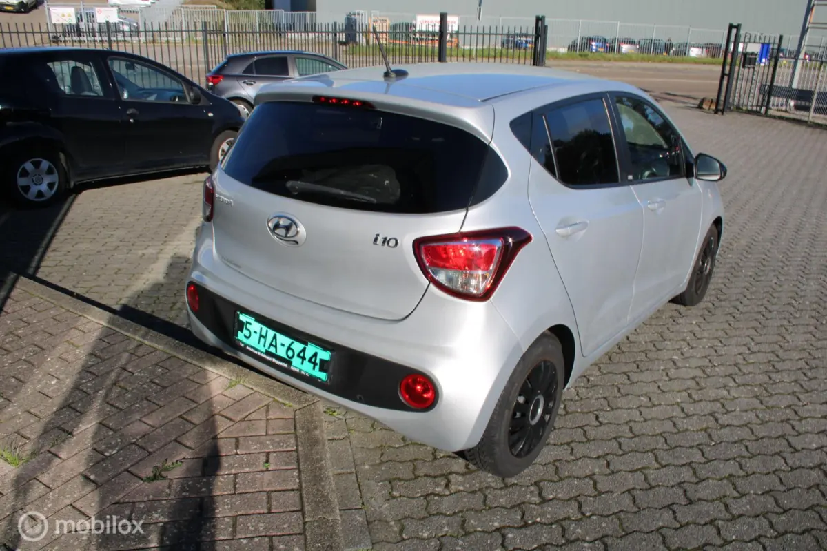 1.0i Comfort 5p./Navi/Tel/Pdc/Stuurverwarming/