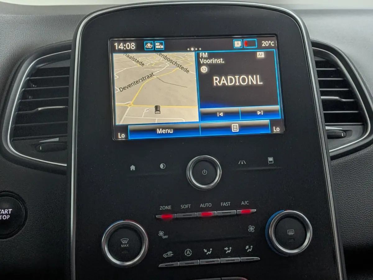 1.3 TCe Limited 7p. Airco | AppleCaraPlay/ Android Auto | Cruise Control | DAB | LMV 20" | Navi | PDC V&A | Trekhaak |