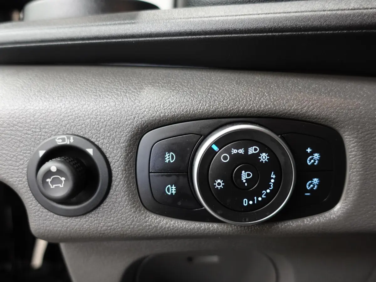 310 2.0 TDCI L2H2 Trend Automaat Airco Bluetooth Camera  Cruise Control