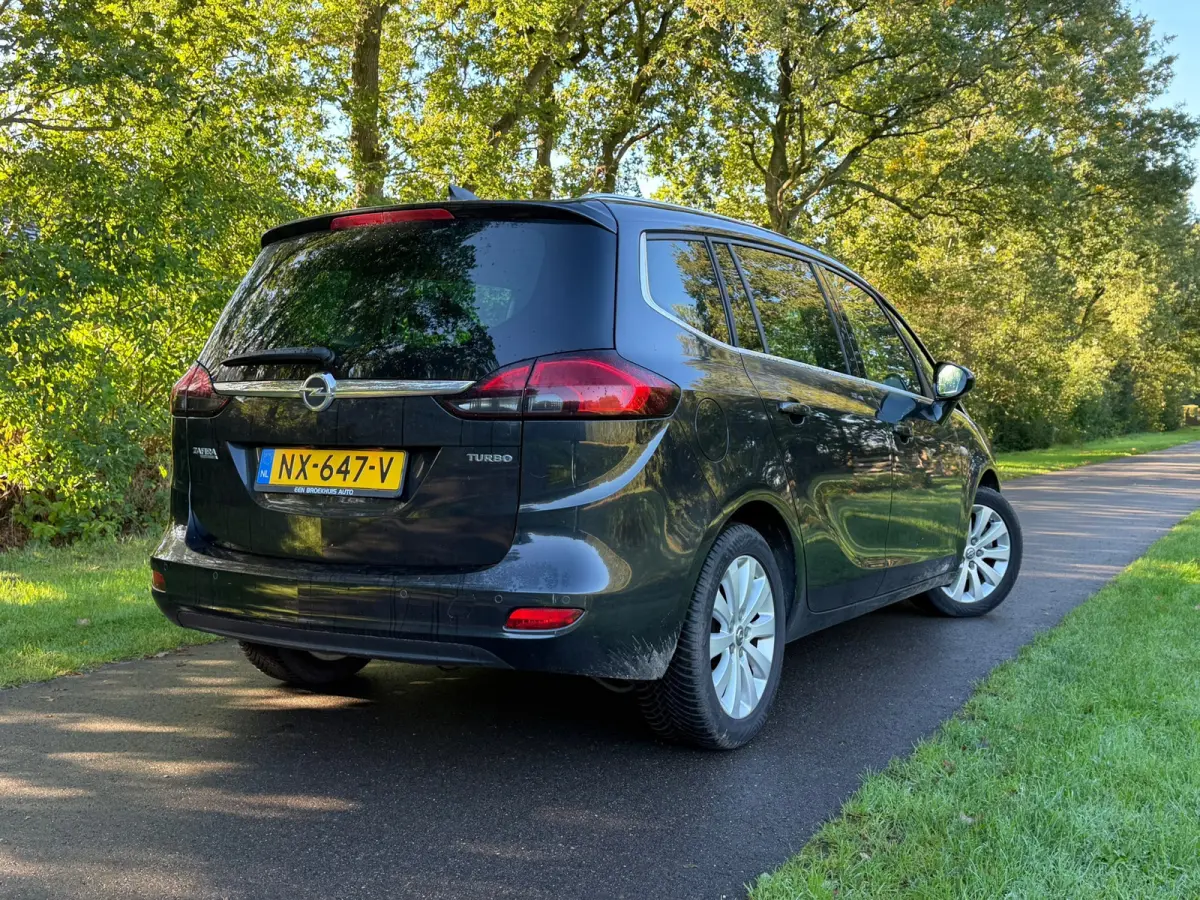 Tourer 1.4 Innovation | 7 Persoons + Cruise + Navi Nu € 7.950,- !!!