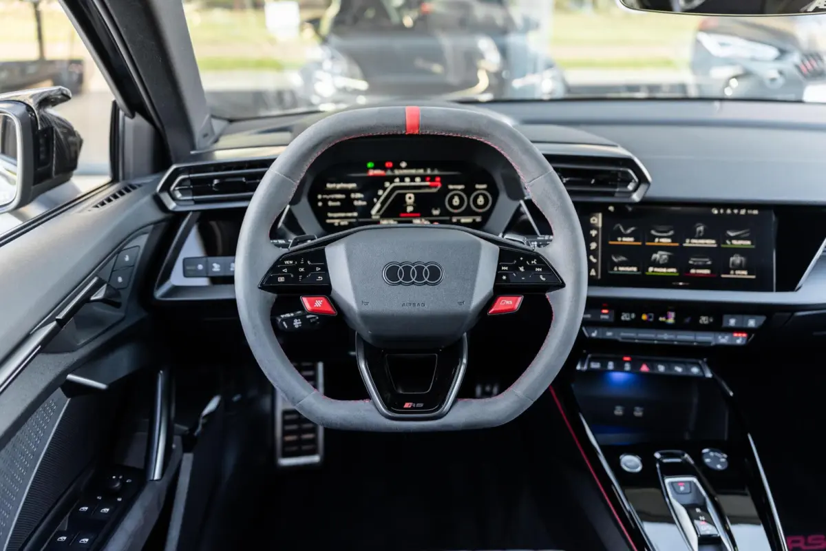 RS 3 2.5 TFSI RS 3 Quattro