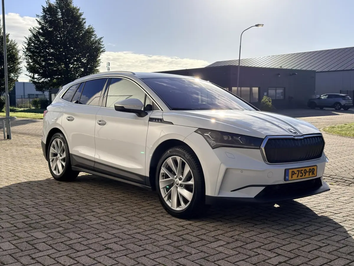 60 First Edition Carplay|Trekhaak|Camera
