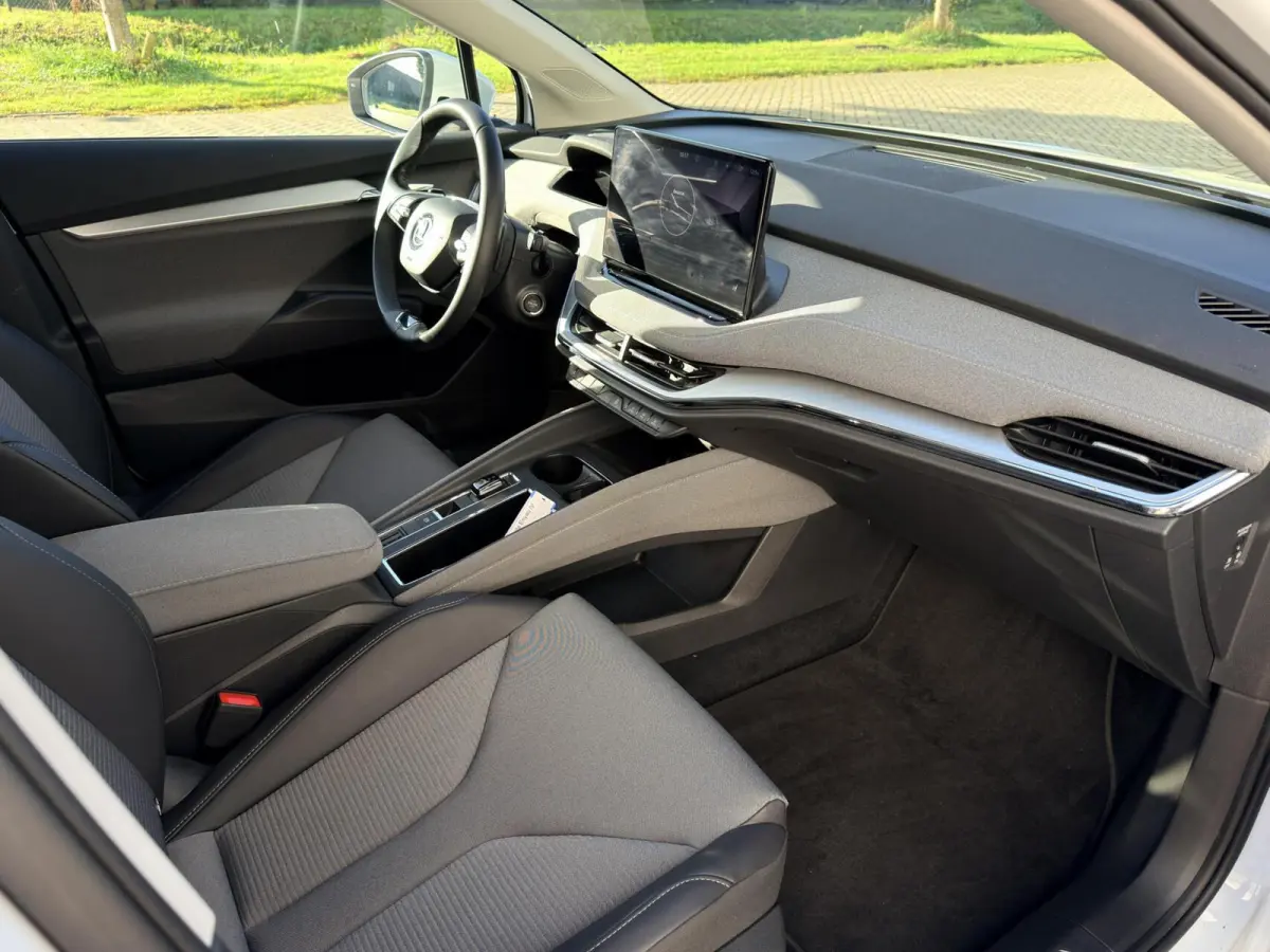 60 First Edition Carplay|Trekhaak|Camera