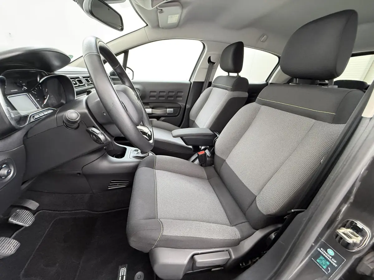 Shine 110pk | Navigatie | Camera achter | Trekhaak | Automatische airco | Cruise control | Lichtmetalen velgen | Apple Carplay en Android auto