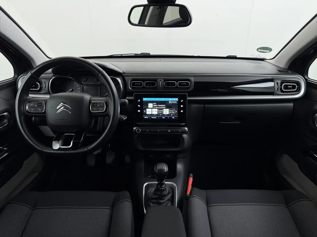 Shine 110pk | Navigatie | Camera achter | Trekhaak | Automatische airco | Cruise control | Lichtmetalen velgen | Apple Carplay en Android auto