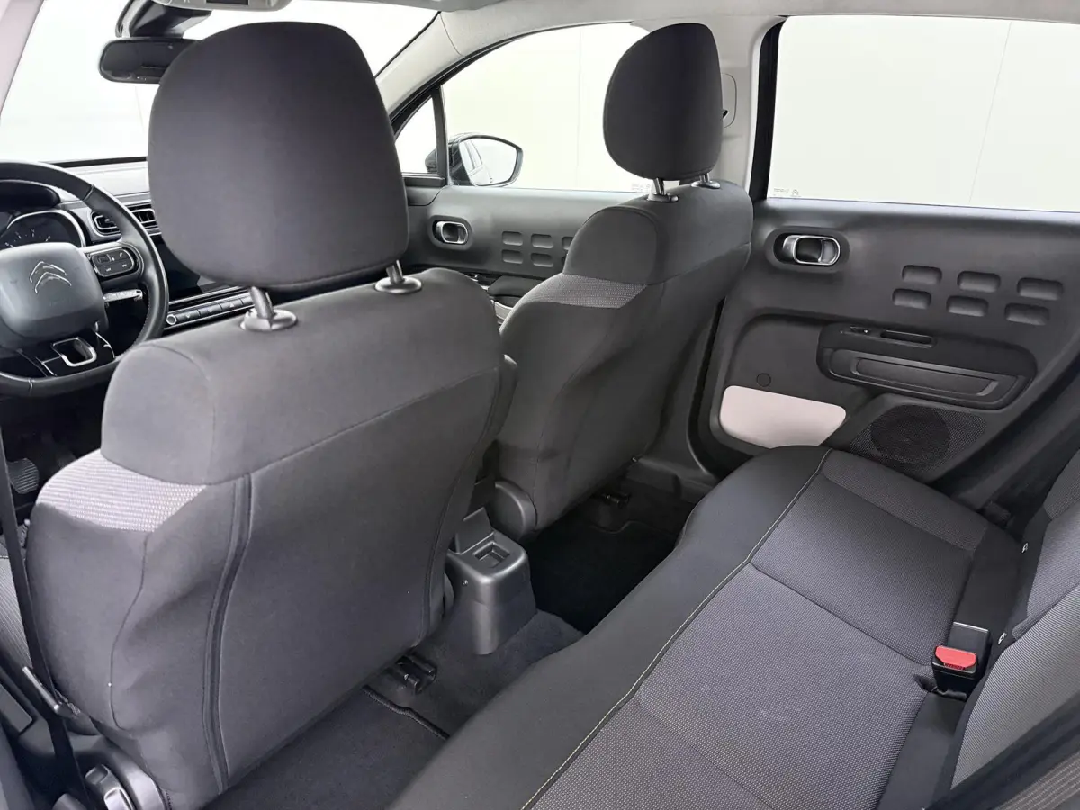 Shine 110pk | Navigatie | Camera achter | Trekhaak | Automatische airco | Cruise control | Lichtmetalen velgen | Apple Carplay en Android auto