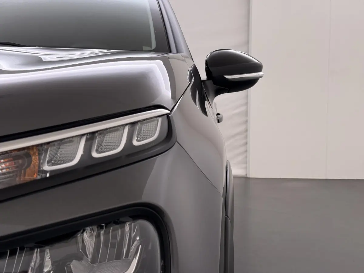 Shine 110pk | Navigatie | Camera achter | Trekhaak | Automatische airco | Cruise control | Lichtmetalen velgen | Apple Carplay en Android auto