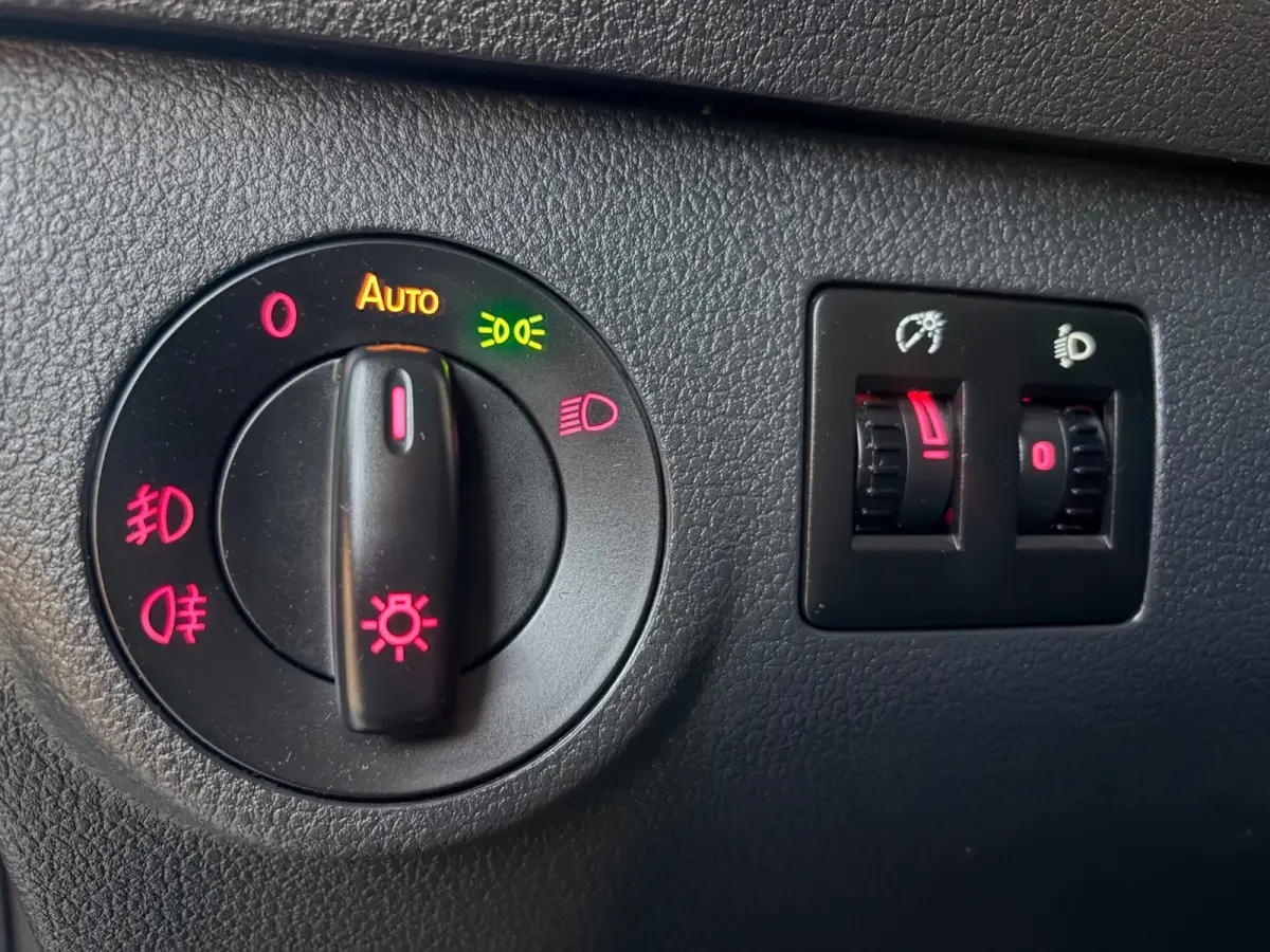 DSG Automaat 2.0 TDI 102PK euro6 L2H1 BMT Maxi Highline, Airco, CruiseControl, Navigatie, RIJKLAARPRIJS!