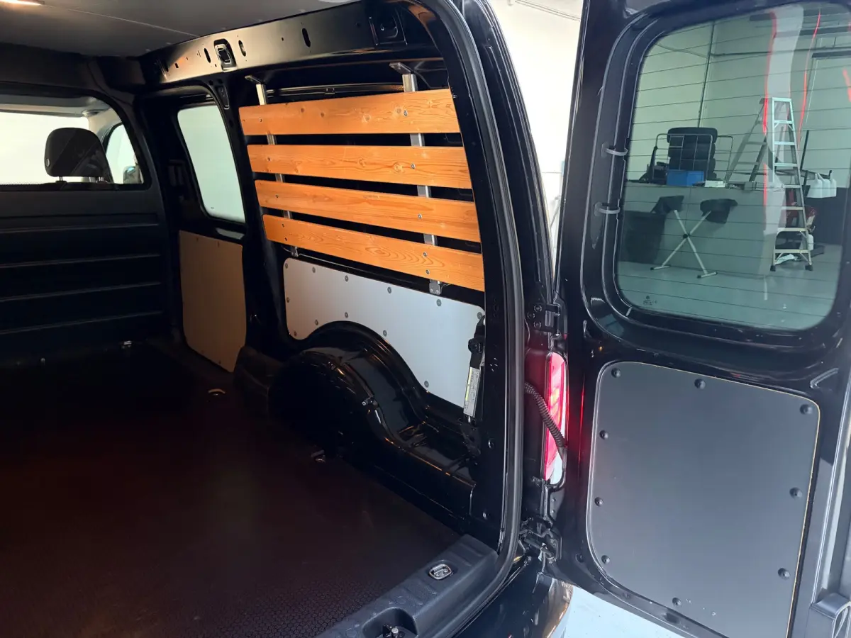 DSG Automaat 2.0 TDI 102PK euro6 L2H1 BMT Maxi Highline, Airco, CruiseControl, Navigatie, RIJKLAARPRIJS!