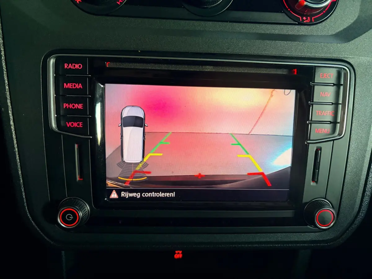 DSG Automaat 2.0 TDI 102PK euro6 L2H1 BMT Maxi Highline, Airco, CruiseControl, Navigatie, RIJKLAARPRIJS!