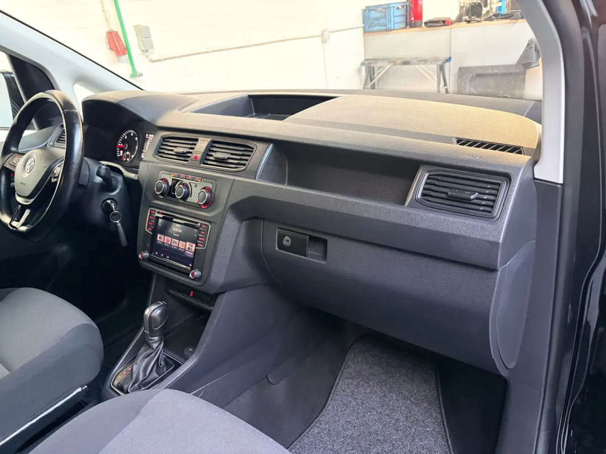 DSG Automaat 2.0 TDI 102PK euro6 L2H1 BMT Maxi Highline, Airco, CruiseControl, Navigatie, RIJKLAARPRIJS!