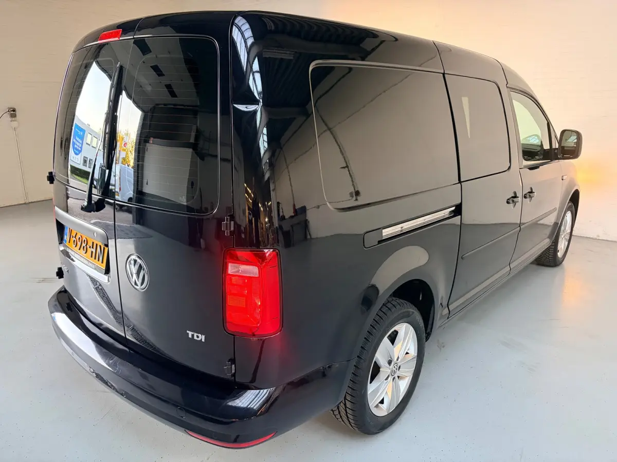 DSG Automaat 2.0 TDI 102PK euro6 L2H1 BMT Maxi Highline, Airco, CruiseControl, Navigatie, RIJKLAARPRIJS!