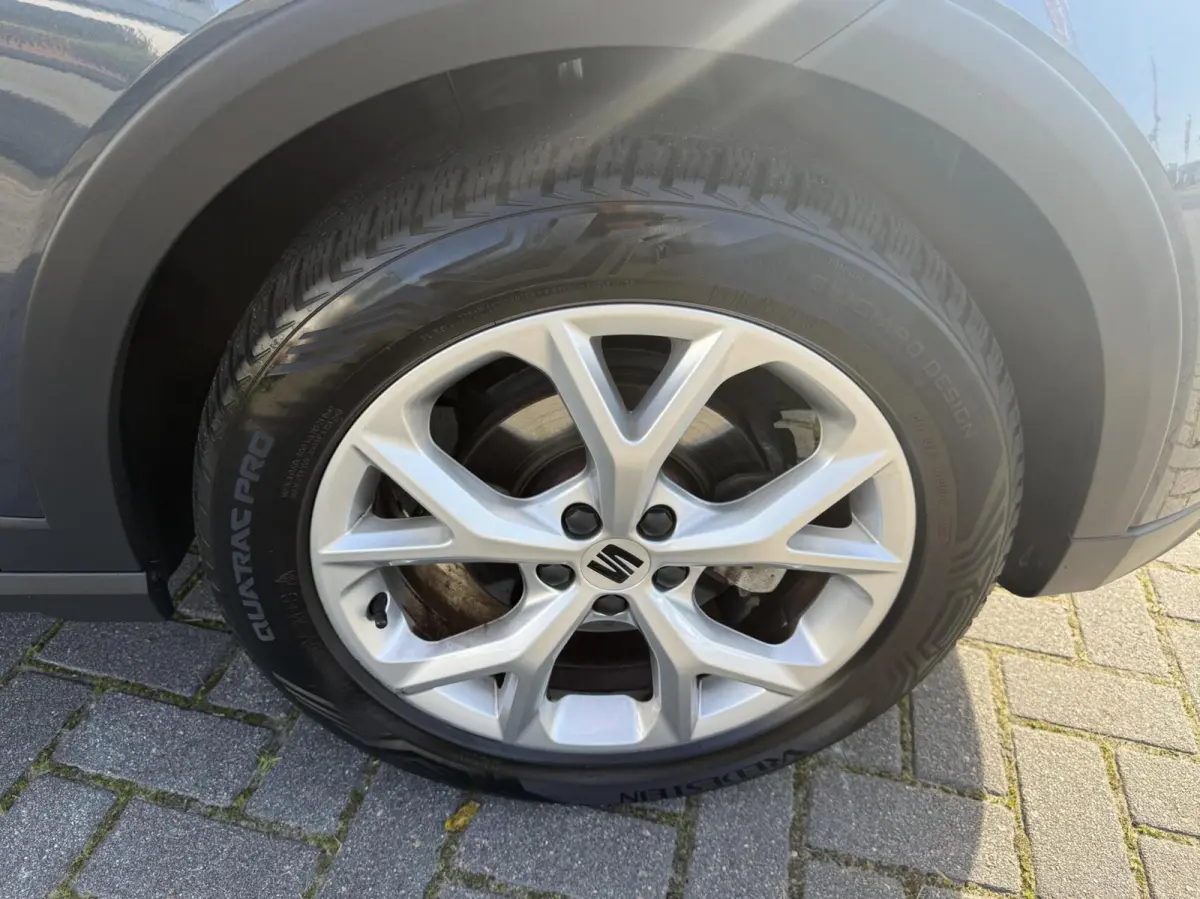 1.0 TSI FR Business Intense LMV,CLIMA