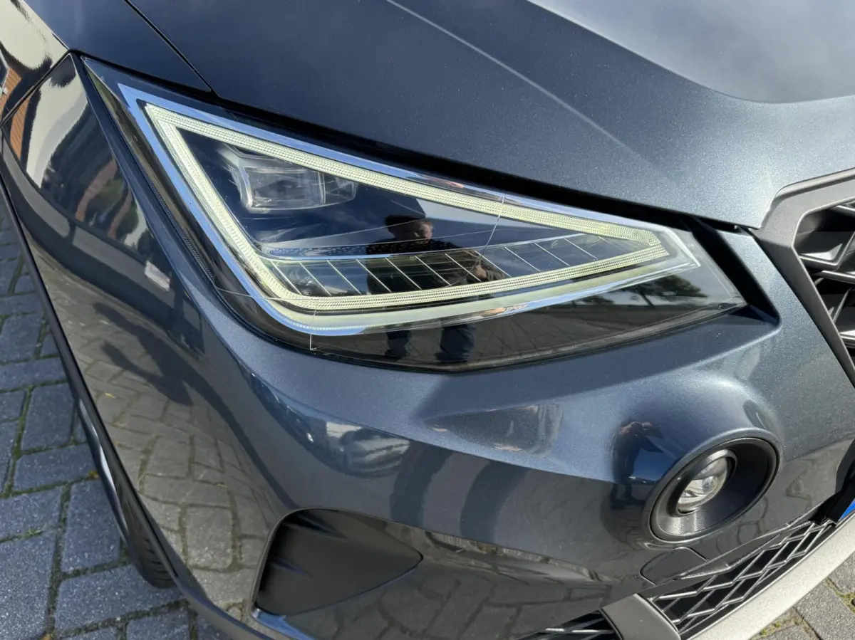 1.0 TSI FR Business Intense LMV,CLIMA