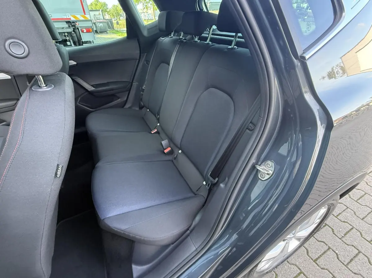 1.0 TSI FR Business Intense LMV,CLIMA