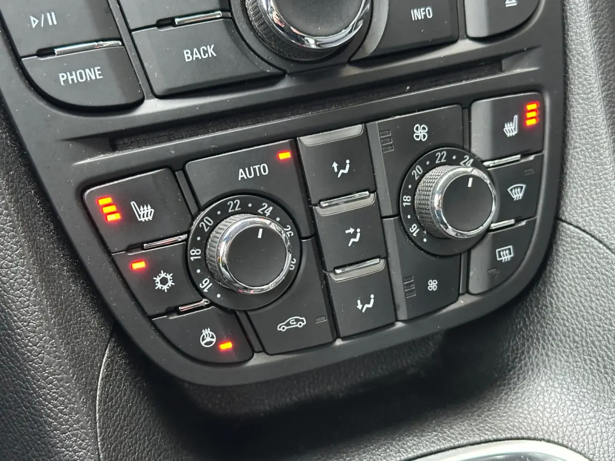 1.4 Turbo Cosmo Automaat Camera Stoel/Stuurverwarming