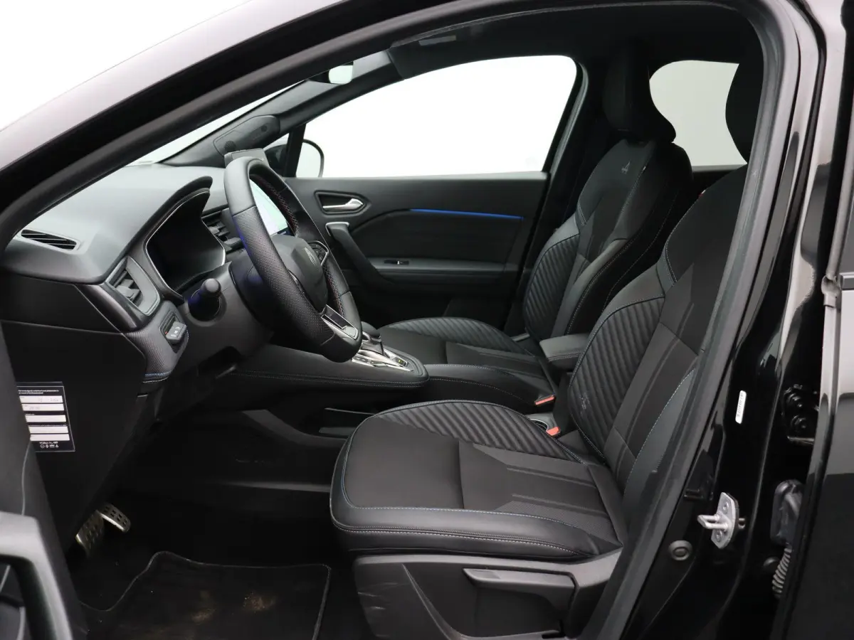 E-Tech full hybrid 145pk esprit Alpine | 19" LMV | Stuurverwarming | Adaptive cruise control | Apple carplay |