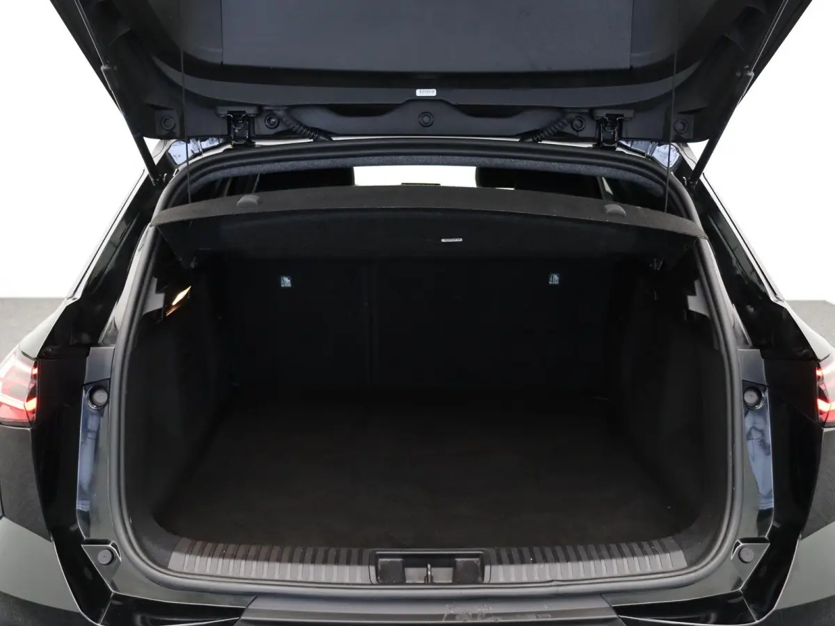 E-Tech full hybrid 145pk esprit Alpine | 19" LMV | Stuurverwarming | Adaptive cruise control | Apple carplay |