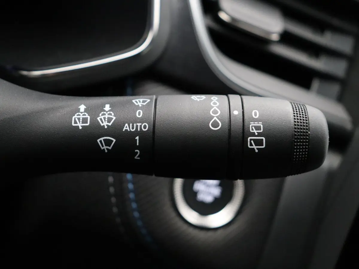 E-Tech full hybrid 145pk esprit Alpine | 19" LMV | Stuurverwarming | Adaptive cruise control | Apple carplay |