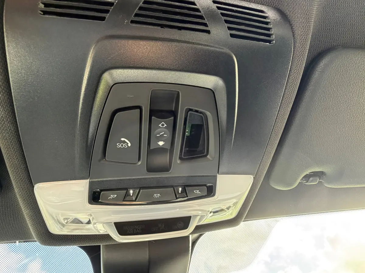 SDrive18i Executive Edition Automaat - Black Sapphire - Panorama/Camera/Stoelverwarming