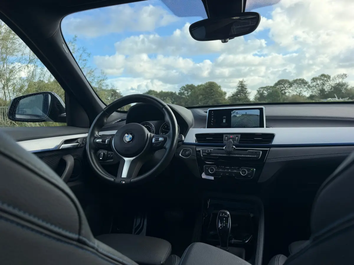 SDrive18i Executive Edition Automaat - Black Sapphire - Panorama/Camera/Stoelverwarming