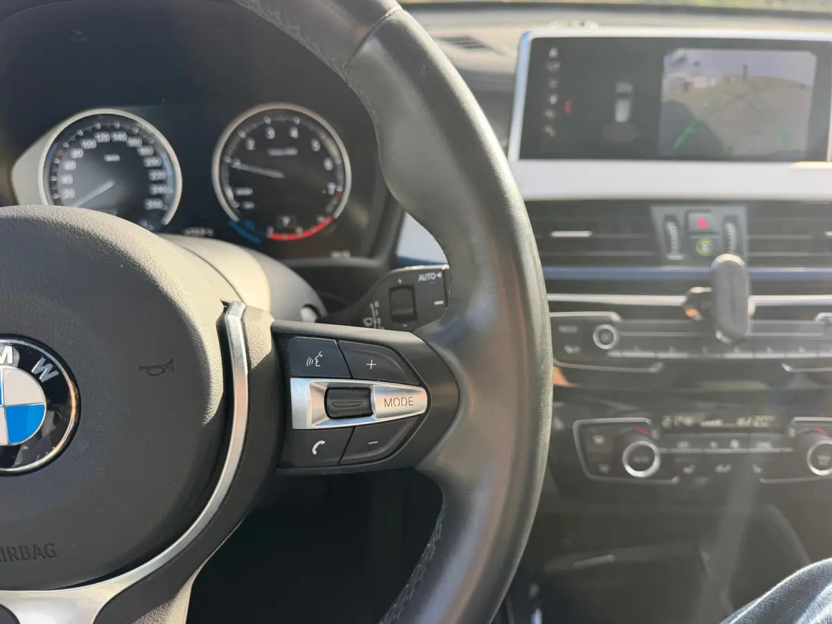 SDrive18i Executive Edition Automaat - Black Sapphire - Panorama/Camera/Stoelverwarming