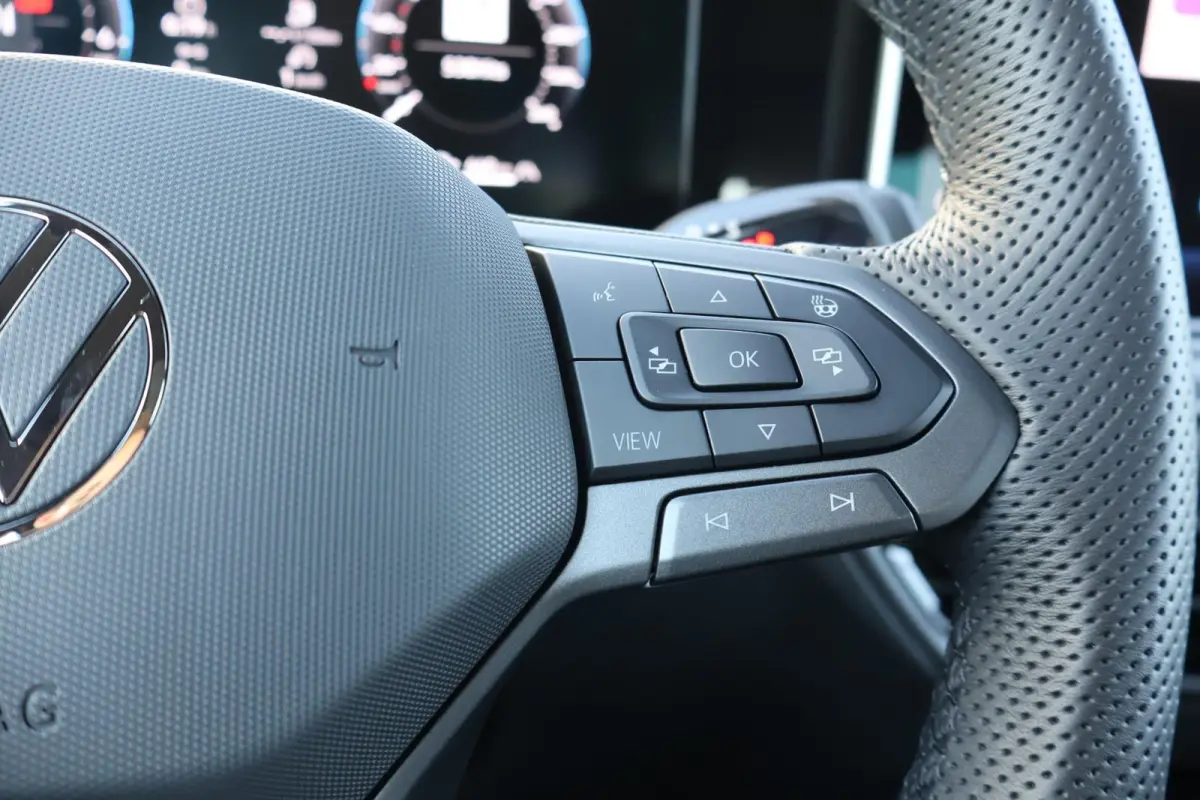 1.5 eHybrid 272pk R-Line | SoH 99% | Trekhaak | Panoramadak | 360 Camera | Head-up | Harman Kardon Sound