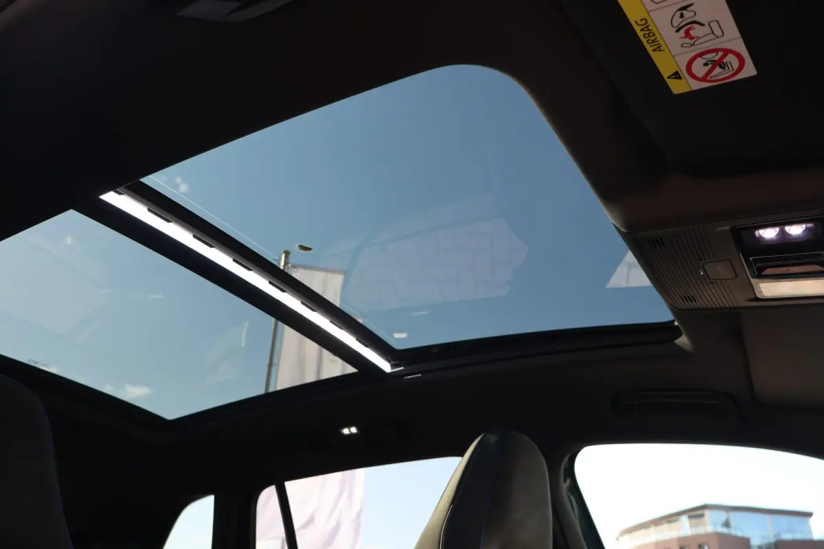 1.5 eHybrid 272pk R-Line | SoH 99% | Trekhaak | Panoramadak | 360 Camera | Head-up | Harman Kardon Sound