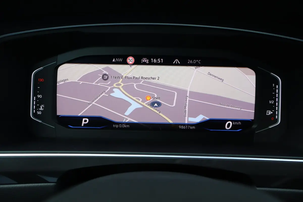 1.5 TSI 150pk DSG R-Line Business+ | Panoramadak | Trekhaak Wegklapbaar | Harman Kardon