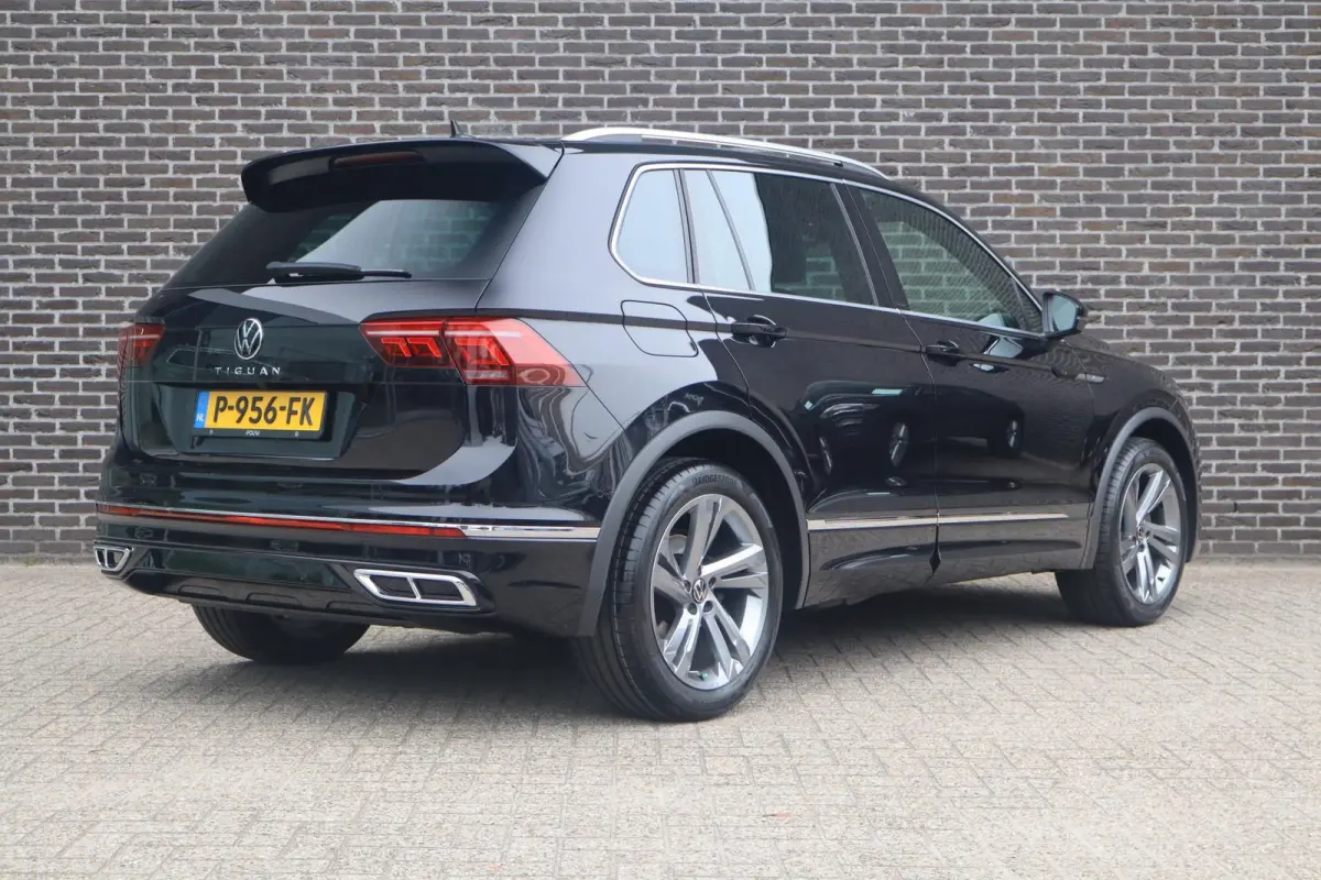 1.5 TSI 150pk DSG R-Line Business+ | Panoramadak | Trekhaak Wegklapbaar | Harman Kardon