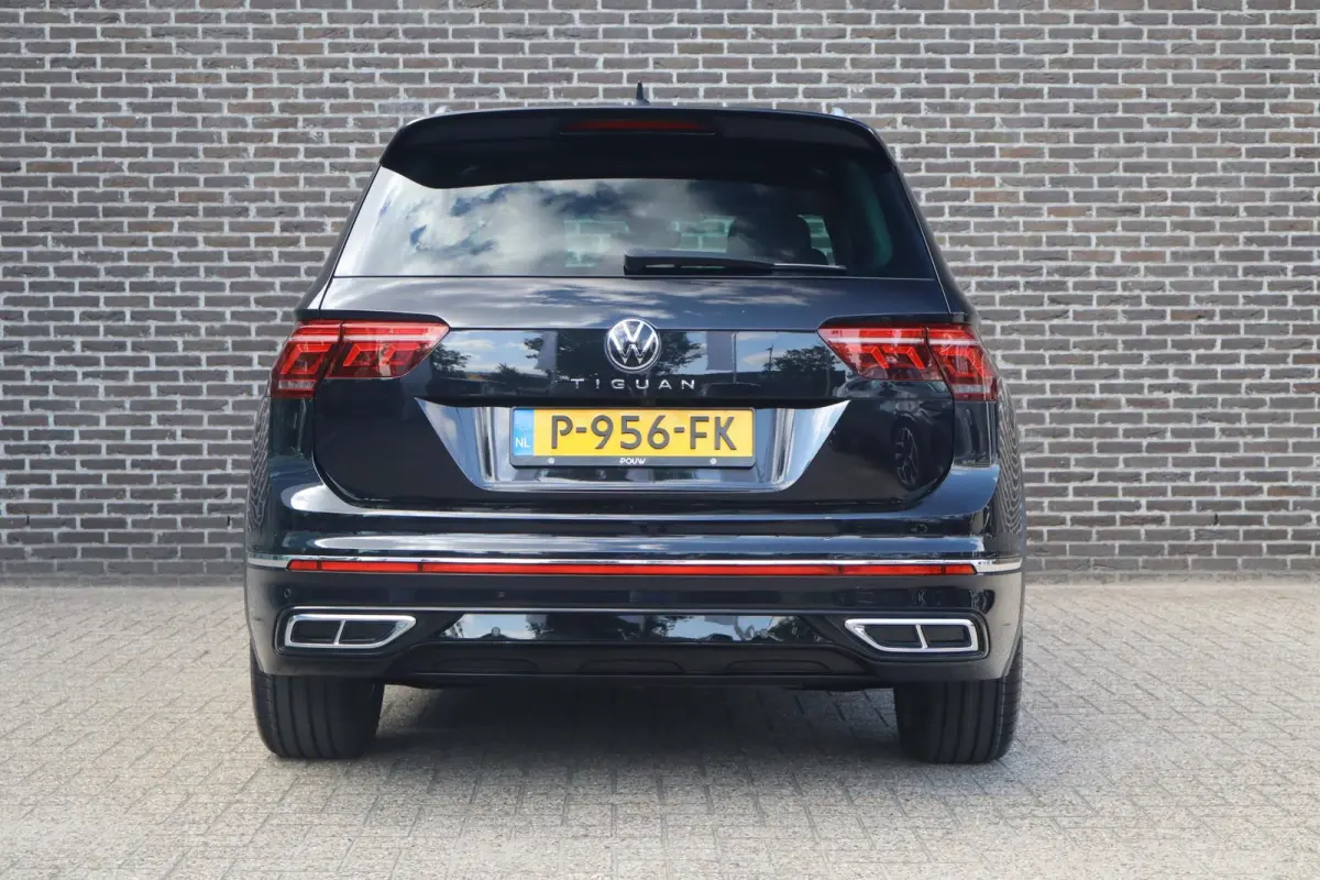 1.5 TSI 150pk DSG R-Line Business+ | Panoramadak | Trekhaak Wegklapbaar | Harman Kardon