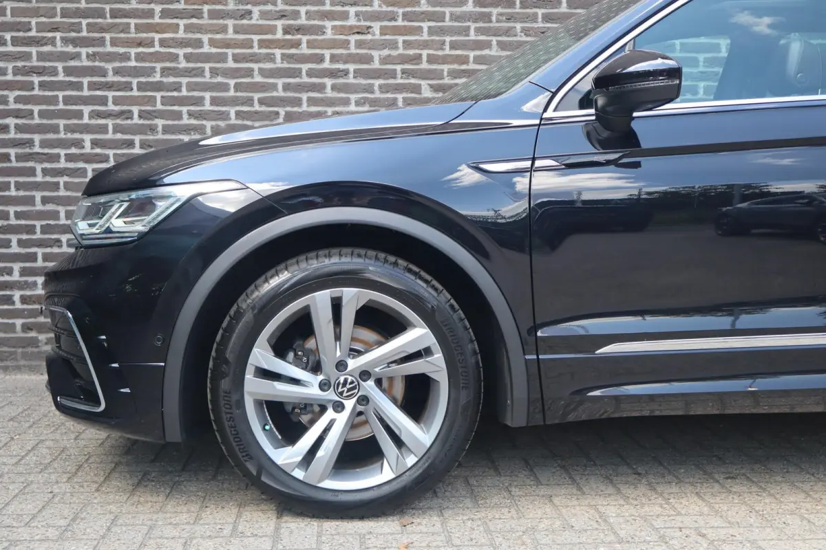 1.5 TSI 150pk DSG R-Line Business+ | Panoramadak | Trekhaak Wegklapbaar | Harman Kardon
