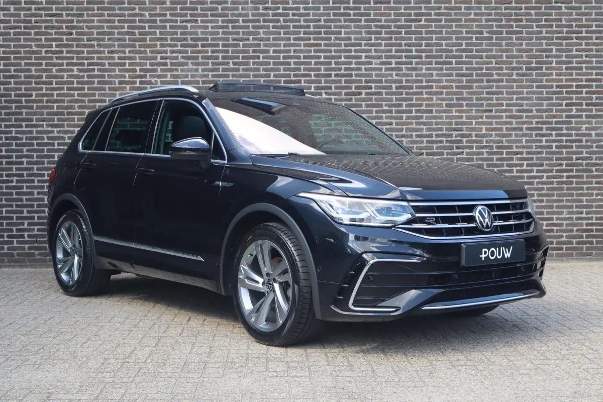1.5 TSI 150pk DSG R-Line Business+ | Panoramadak | Trekhaak Wegklapbaar | Harman Kardon
