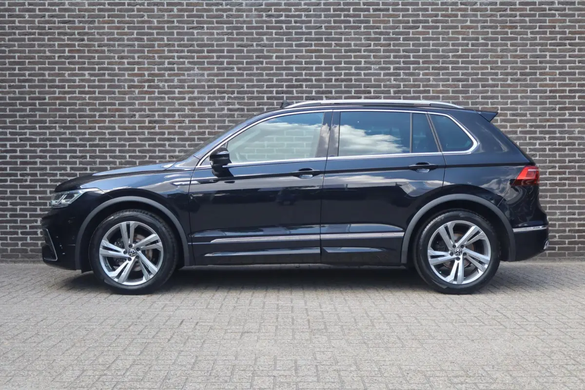 1.5 TSI 150pk DSG R-Line Business+ | Panoramadak | Trekhaak Wegklapbaar | Harman Kardon