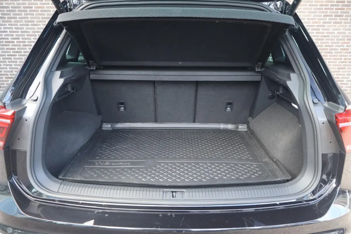 1.5 TSI 150pk DSG R-Line Business+ | Panoramadak | Trekhaak Wegklapbaar | Harman Kardon