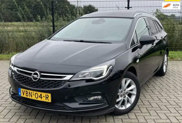 TOURER+ | Grijs Kenteken | Carplay | PDC | Trekhaak | 1ste eigenaar |