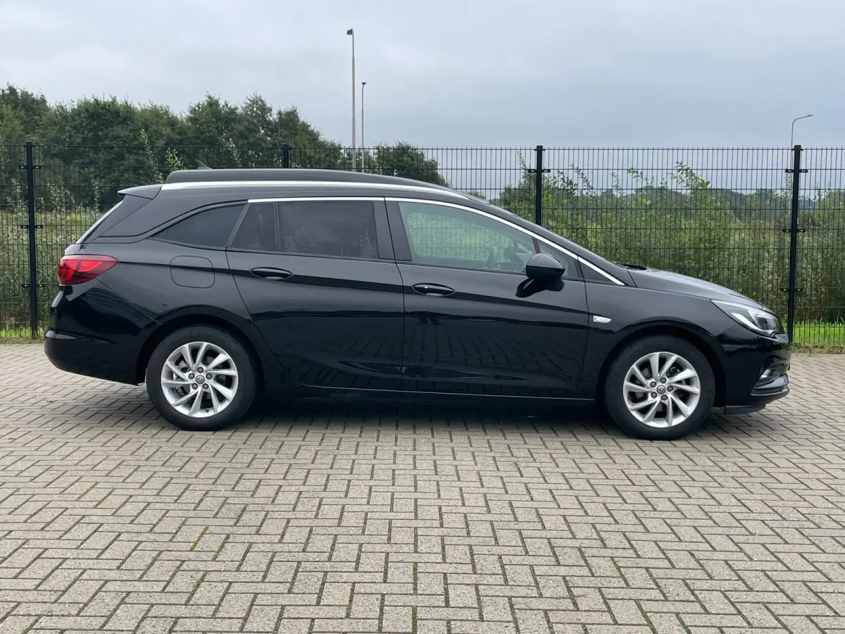 TOURER+ | Grijs Kenteken | Carplay | PDC | Trekhaak | 1ste eigenaar |