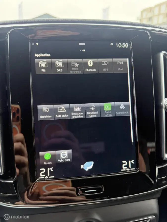 1.5 T5 Plug-in hybrid Plus Dark TREKHAAK