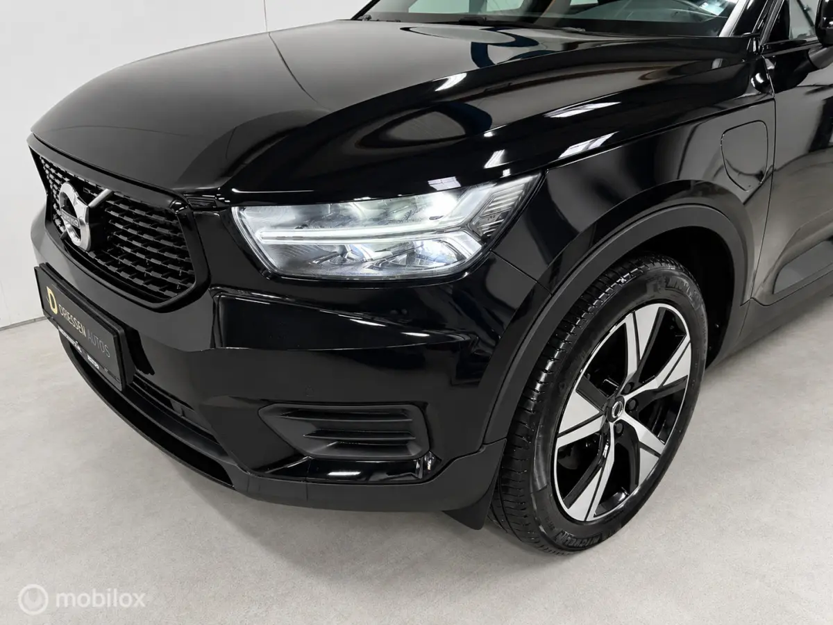 1.5 T5 Plug-in hybrid Plus Dark TREKHAAK