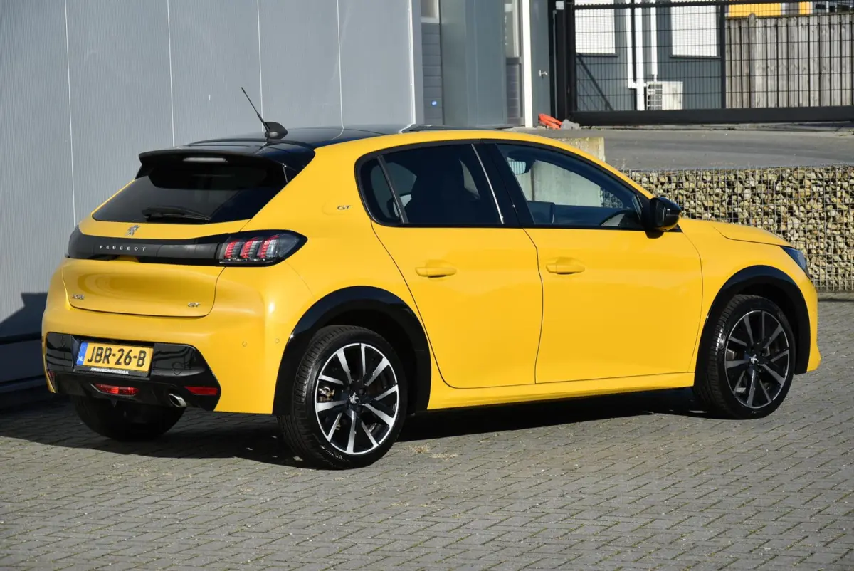 1.2 PureTech GT Pack Line Panorama dak Apple PDC