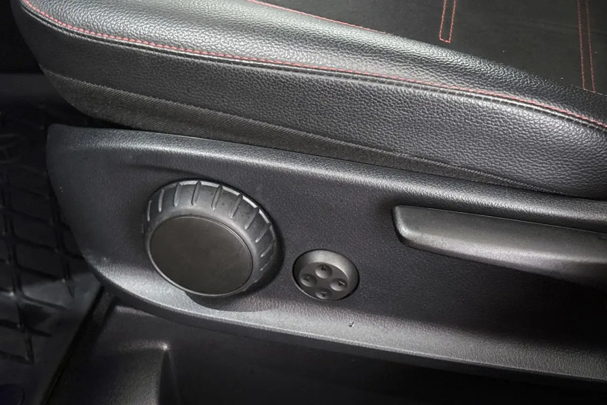 180 Business Solution AMG Widescreen Sfeerverlichting Stoelverwarming Camera
