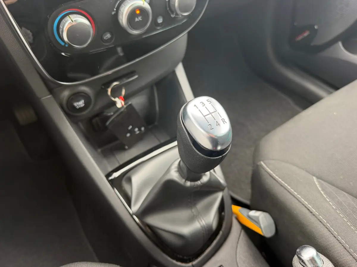 0.9 TCe Limited - Noir Etoile - Led/Cruise/Keyless - Keurig
